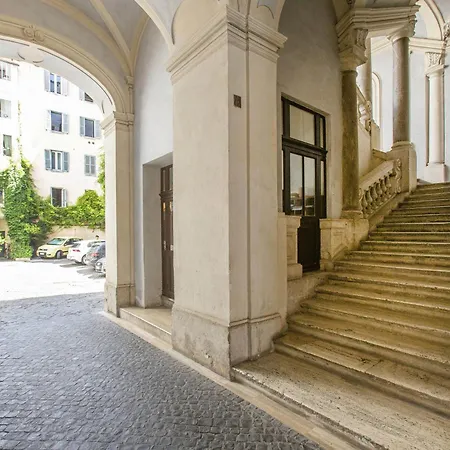 Appartement Farnese House *